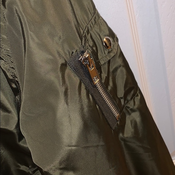 Jacket - Picture 2 of 3